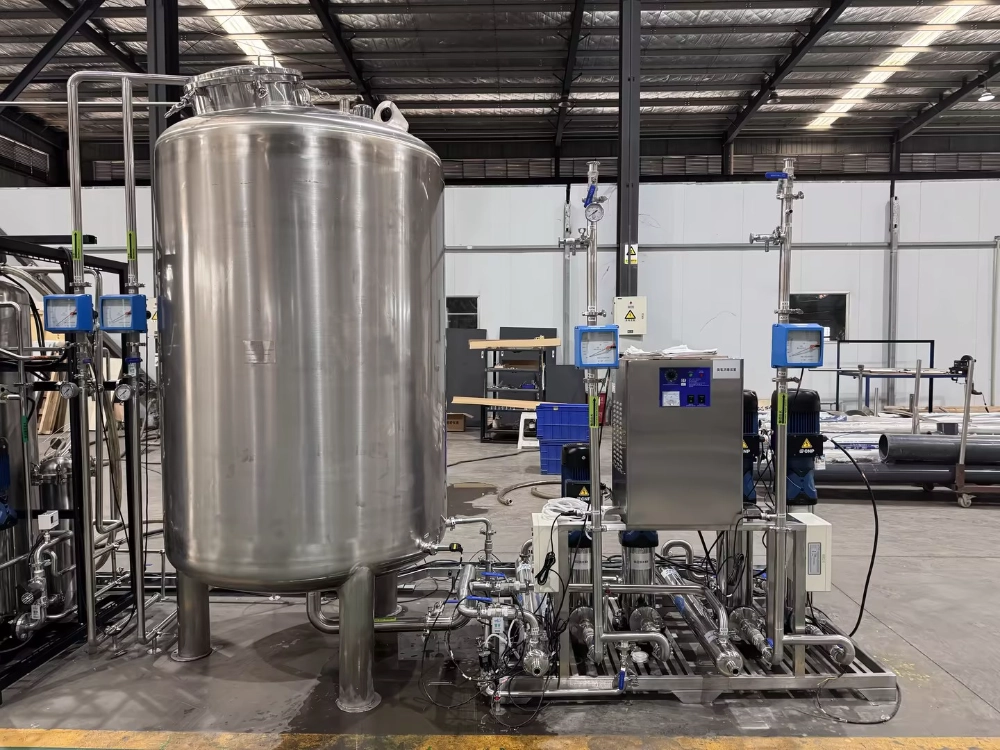 Remplissez les informations à droite pour obtenir le catalogue.